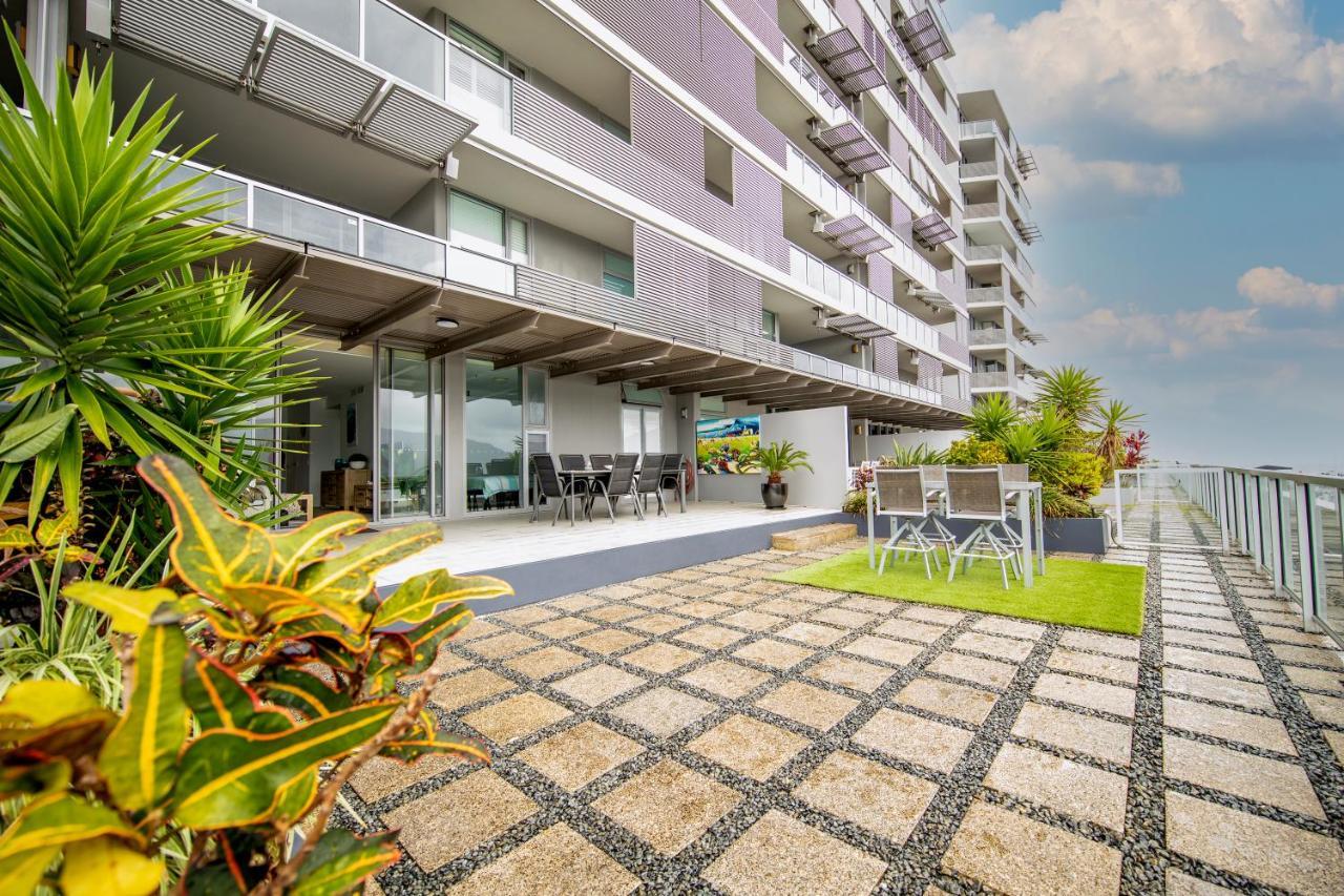Cairns Waterfront Luxury At Harbourlights公寓 外观 照片